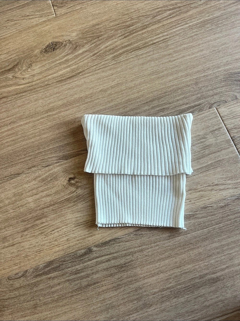 miss love Ribbed Off-Shoulder Crop Top in White Size Small